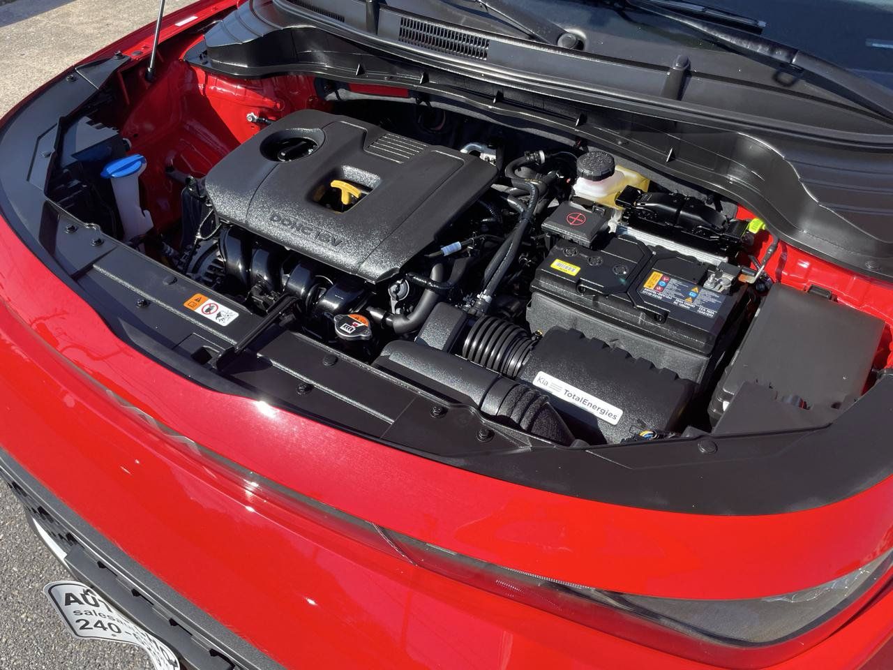 Used 2025 Kia Soul LX w/ LX Technology Package FWD image 39