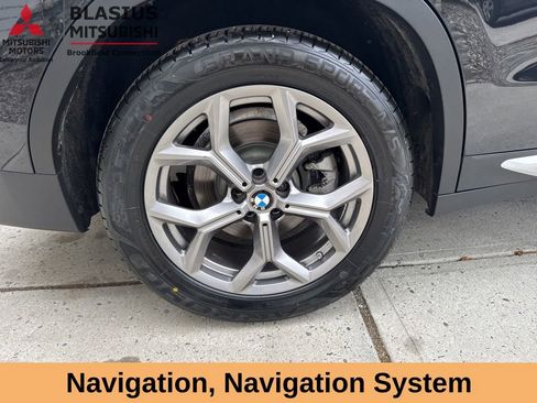 Used 2023 BMW X3 xDrive30i w/ Convenience Package AWD/4WD image 6