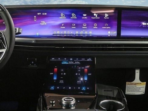 Certified 2026 Cadillac Escalade IQL Sport 1 AWD/4WD image 9
