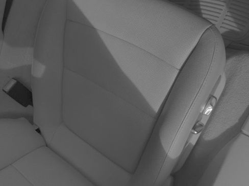 Used 2011 Porsche Panamera image 42