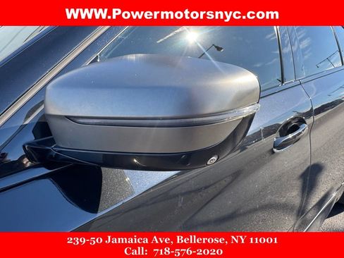 Used 2019 BMW M550i xDrive w/ Premium Package AWD/4WD image 15