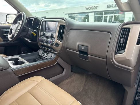 Used 2018 GMC Sierra 1500 Denali w/ Denali Ultimate Package AWD/4WD image 40