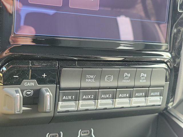 New 2027 RAM 3500 Big Horn AWD/4WD image 19