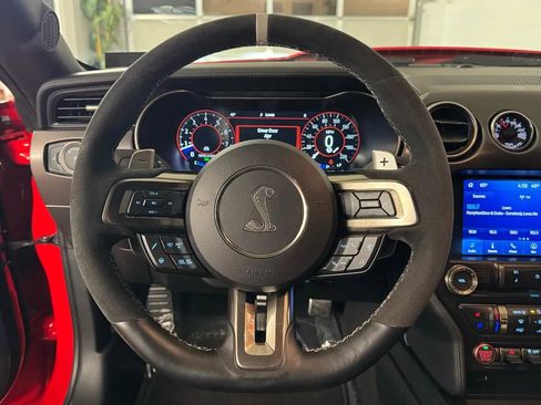 Used 2021 Ford Mustang Shelby GT500 w/ Technology Package RWD image 24