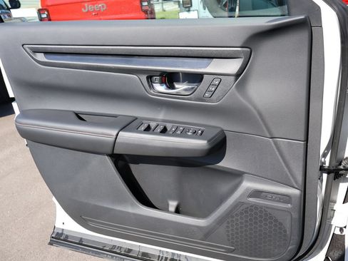 Certified 2026 Honda CR-V Sport-L image 31
