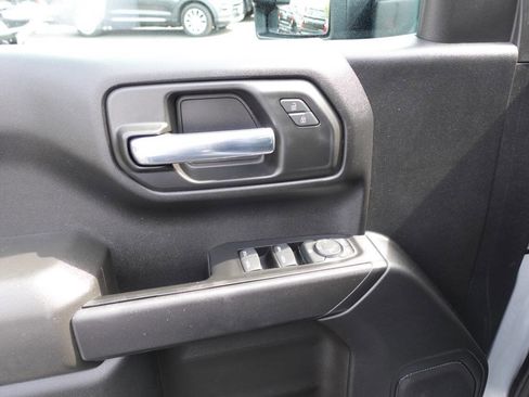 Used 2023 GMC Sierra 1500 Pro w/ Pro Value Package AWD/4WD image 16