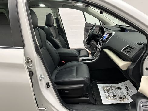 Used 2022 Subaru Ascent Limited w/ Technology Package AWD/4WD image 26