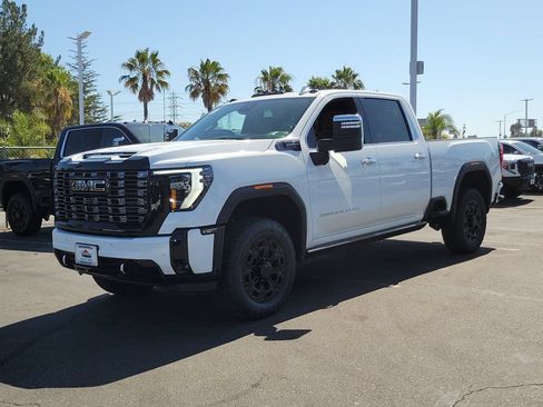 New 2026 GMC Sierra 2500 Denali Ultimate w/ Max Trailering Package AWD/4WD image 2