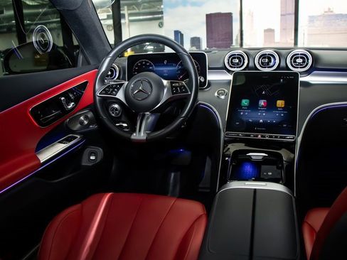 Certified 2024 Mercedes-Benz CLE 300 4MATIC Coupe image 18