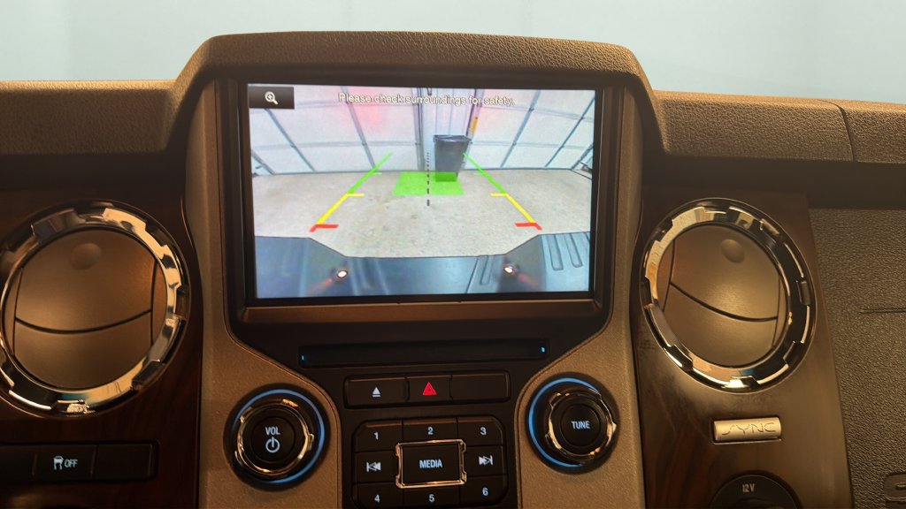 Used 2016 Ford F250 Lariat w/ Lariat Ultimate Package AWD/4WD image 20