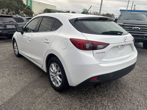 Used 2016 MAZDA MAZDA3 i Touring image 5