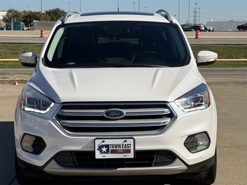 Certified 2018 Ford Escape Titanium image 8