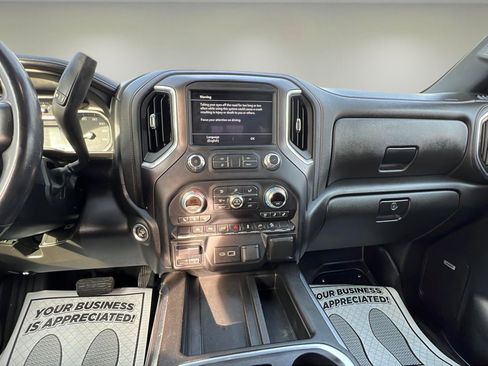 Used 2022 GMC Sierra 1500 AT4 w/ AT4 Premium Package image 10