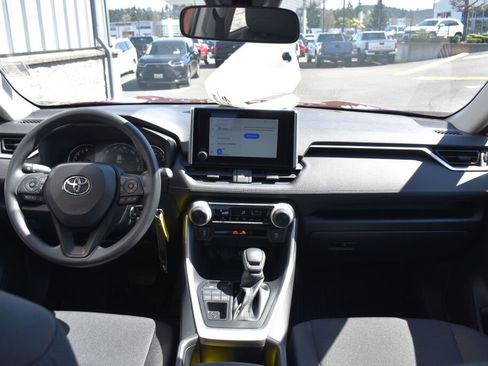 Used 2025 Toyota RAV4 LE image 26