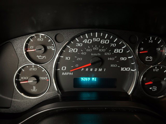 Used 2025 Chevrolet Express 2500 w/ Driver Convenience Package RWD image 19