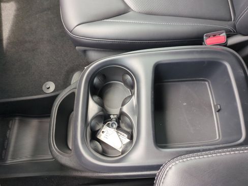 New 2026 Chrysler Pacifica Select FWD image 15