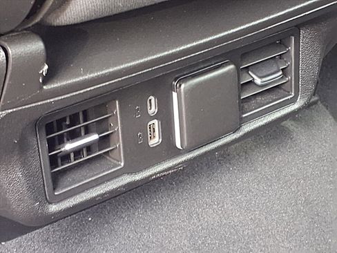 Used 2023 Chevrolet Silverado 1500 LT w/ Protection Package image 17