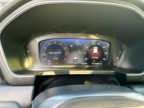 Used 2024 Honda Pilot Elite image 40