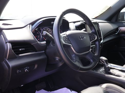 Used 2023 Chevrolet Traverse Premier w/ Redline Edition AWD/4WD image 26