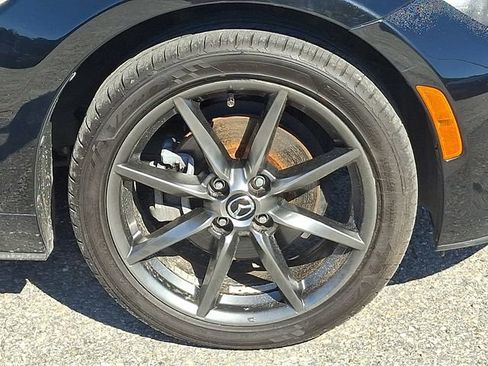 Used 2017 MAZDA MX-5 Miata RF Grand Touring RWD image 25