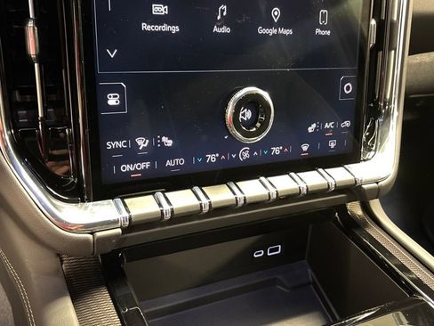 New 2026 GMC Yukon Elevation AWD/4WD image 38