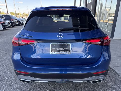 New 2026 Mercedes-Benz GLC 300 GLC 300 image 3