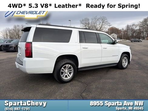 Used 2018 Chevrolet Suburban LT w/ Luxury Package image 3