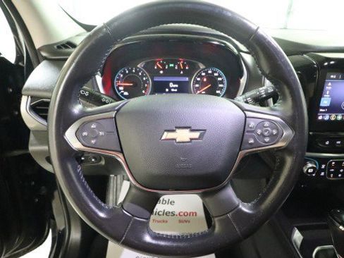 Used 2020 Chevrolet Traverse LT w/ LPO, Floor Liner Package FWD image 20
