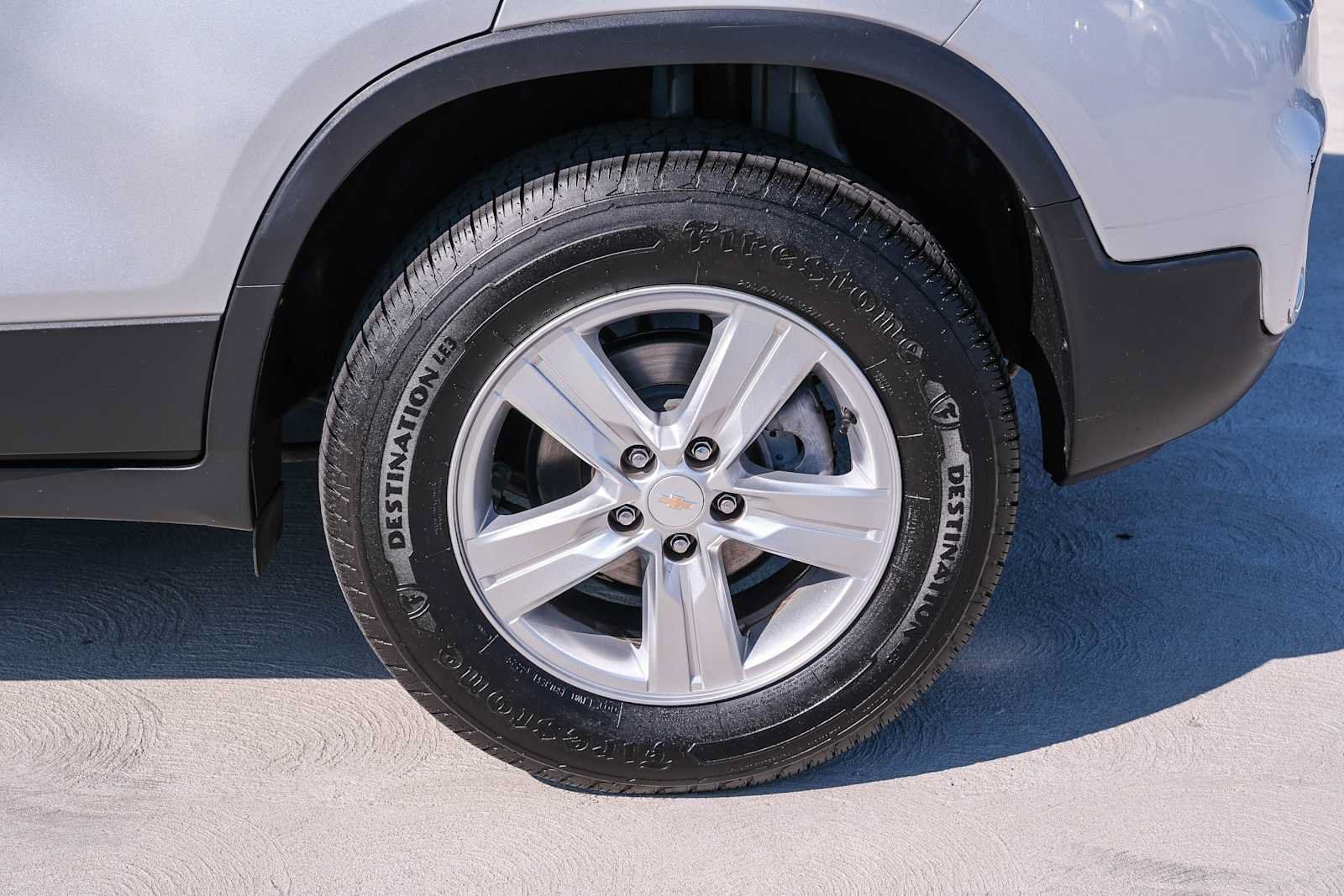 Used 2022 Chevrolet Trax LT w/ Driver Confidence Package AWD/4WD image 8