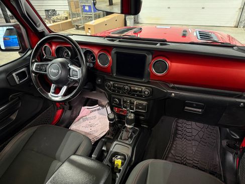 Used 2020 Jeep Gladiator Rubicon AWD/4WD image 19