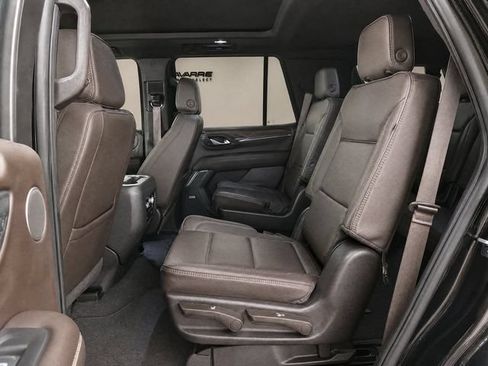 Used 2023 GMC Yukon Denali AWD/4WD image 11