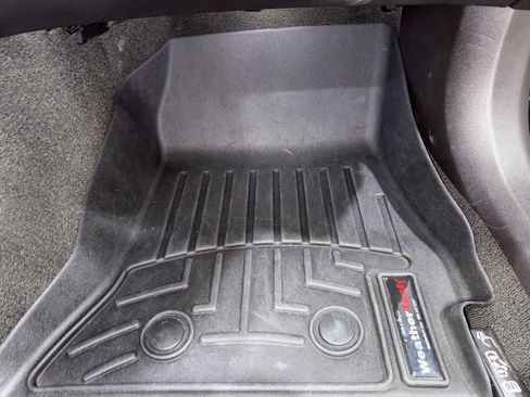 Used 2017 Chevrolet Corvette Grand Sport w/ Grand Sport Heritage Package image 57