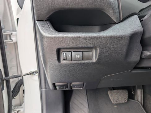 Used 2024 Toyota RAV4 Adventure image 17