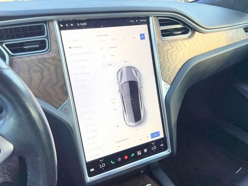 Used 2018 Tesla Model S 100D AWD/4WD image 33