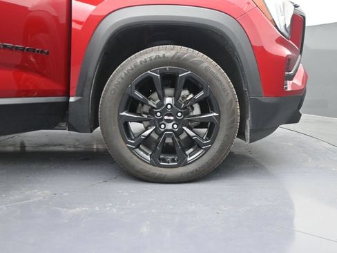 Used 2025 GMC Terrain Elevation w/ Elevation Premium Package AWD/4WD image 37