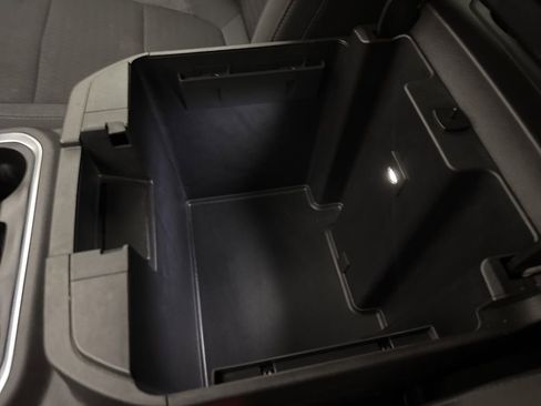 Used 2022 GMC Sierra 1500 Elevation AWD/4WD image 34