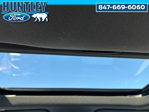 Used 2023 GMC Canyon AT4X w/ Edition 1 image 17