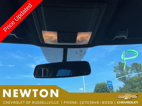Used 2019 Ford Explorer XLT w/ Equipment Group 202A FWD image 20