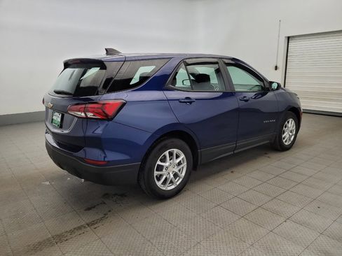 Used 2022 Chevrolet Equinox LS image 10