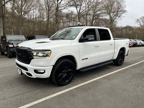 Used 2022 RAM 1500 Laramie AWD/4WD image 2