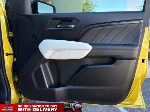 Used 2023 GMC Canyon AT4X w/ Edition 1 AWD/4WD image 30