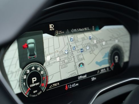 Certified 2023 Audi Q5 2.0T Prestige w/ Prestige Package image 13