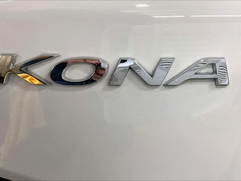 Used 2018 Hyundai Kona Limited AWD/4WD image 31