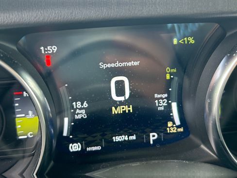 Used 2023 Jeep Wrangler Unlimited Rubicon 4xe AWD/4WD image 11