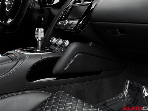 Used 2015 Audi R8 V10 image 34