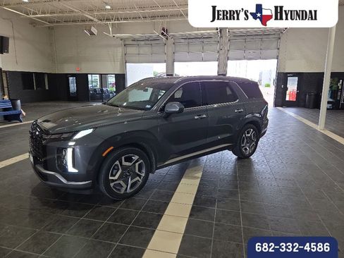 Used 2024 Hyundai Palisade Limited AWD/4WD image 1