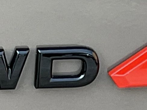 Used 2026 Nissan Rogue SV AWD/4WD image 10