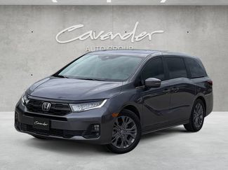 Used 2025 Honda Odyssey Touring video 1