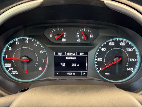 Used 2025 Chevrolet Malibu LT image 34