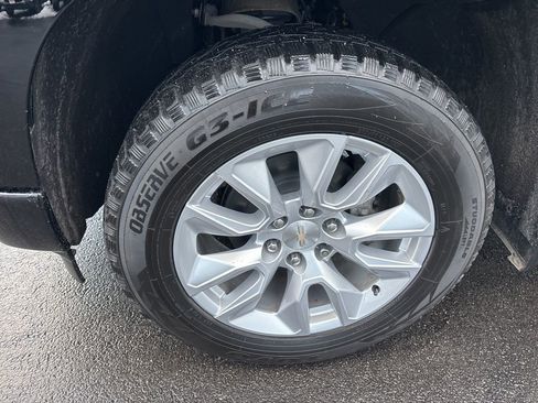 Certified 2023 Chevrolet Silverado 1500 Custom AWD/4WD image 10